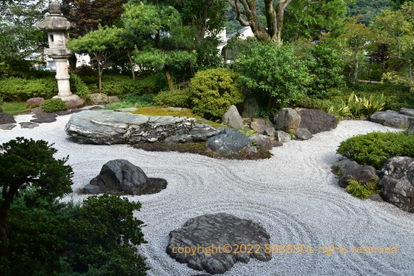 高尾駒木野庭園